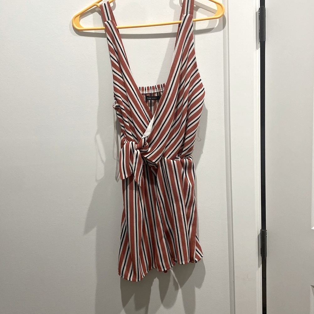 Burnt orange, black and white romper